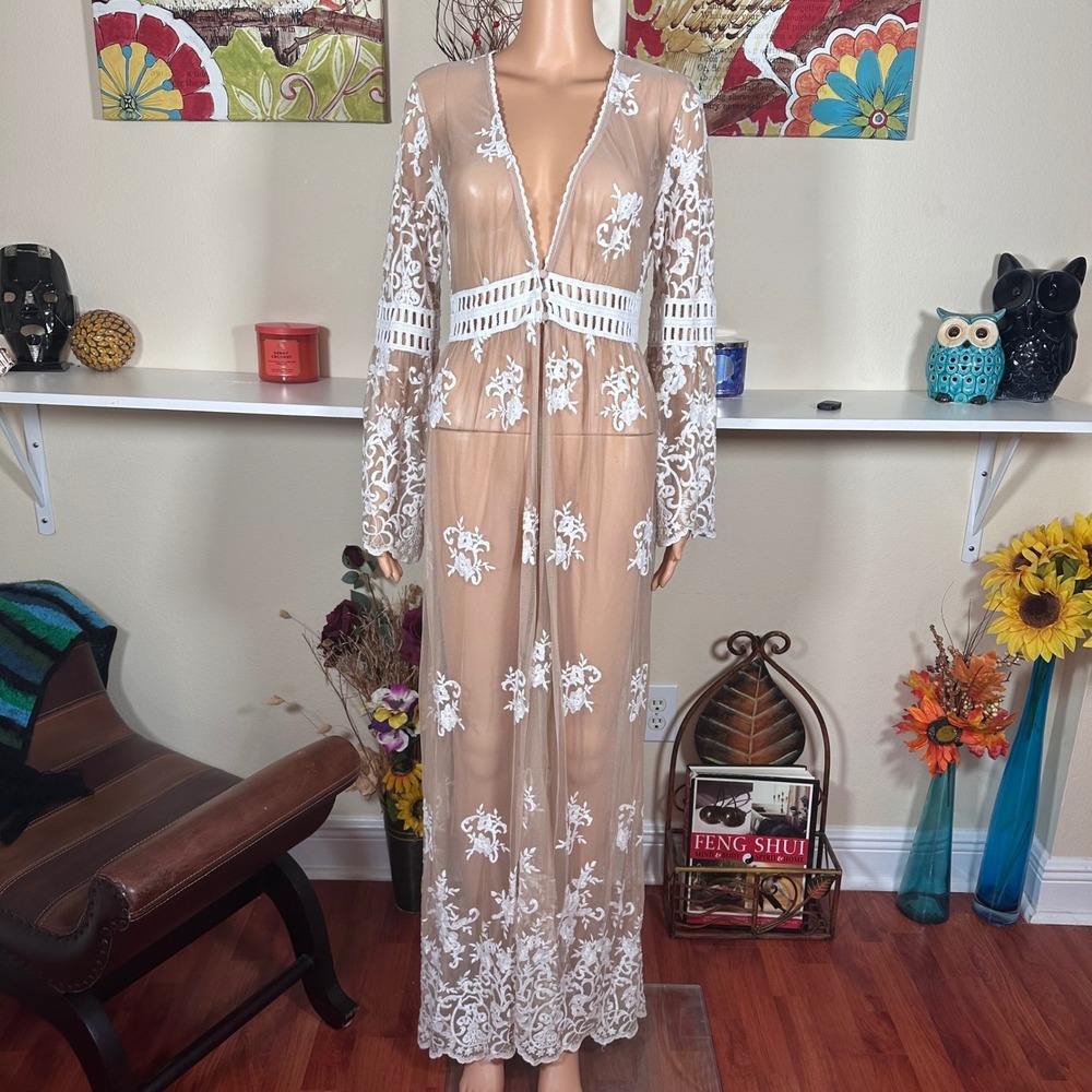Forever 21 White Embroidered Lace Maxi Kimono Sheer Duster Boho Bridal Festival